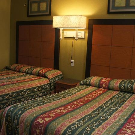 Regency Inn Taylor Exterior photo